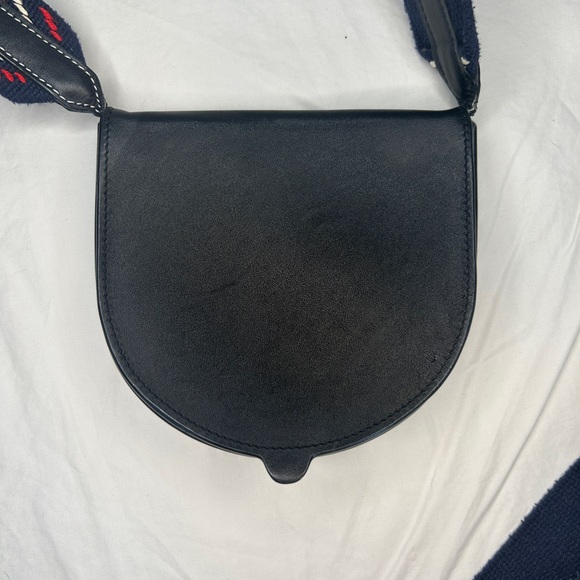 Loewe Heel Crossbody Bag in Black Leather & Woven Strap - Picture 4 of 11